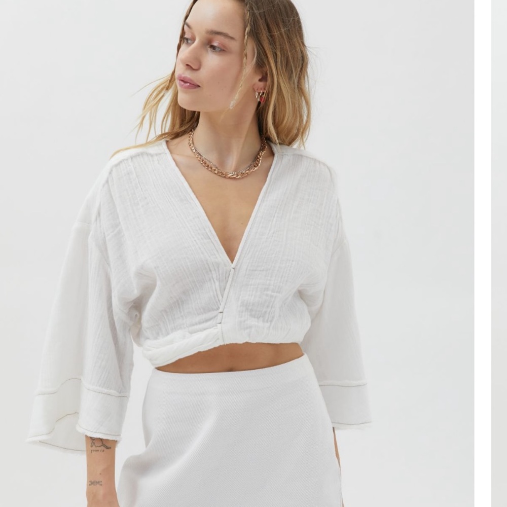 URBAN OUTFITTERS “adrianna twist front top”